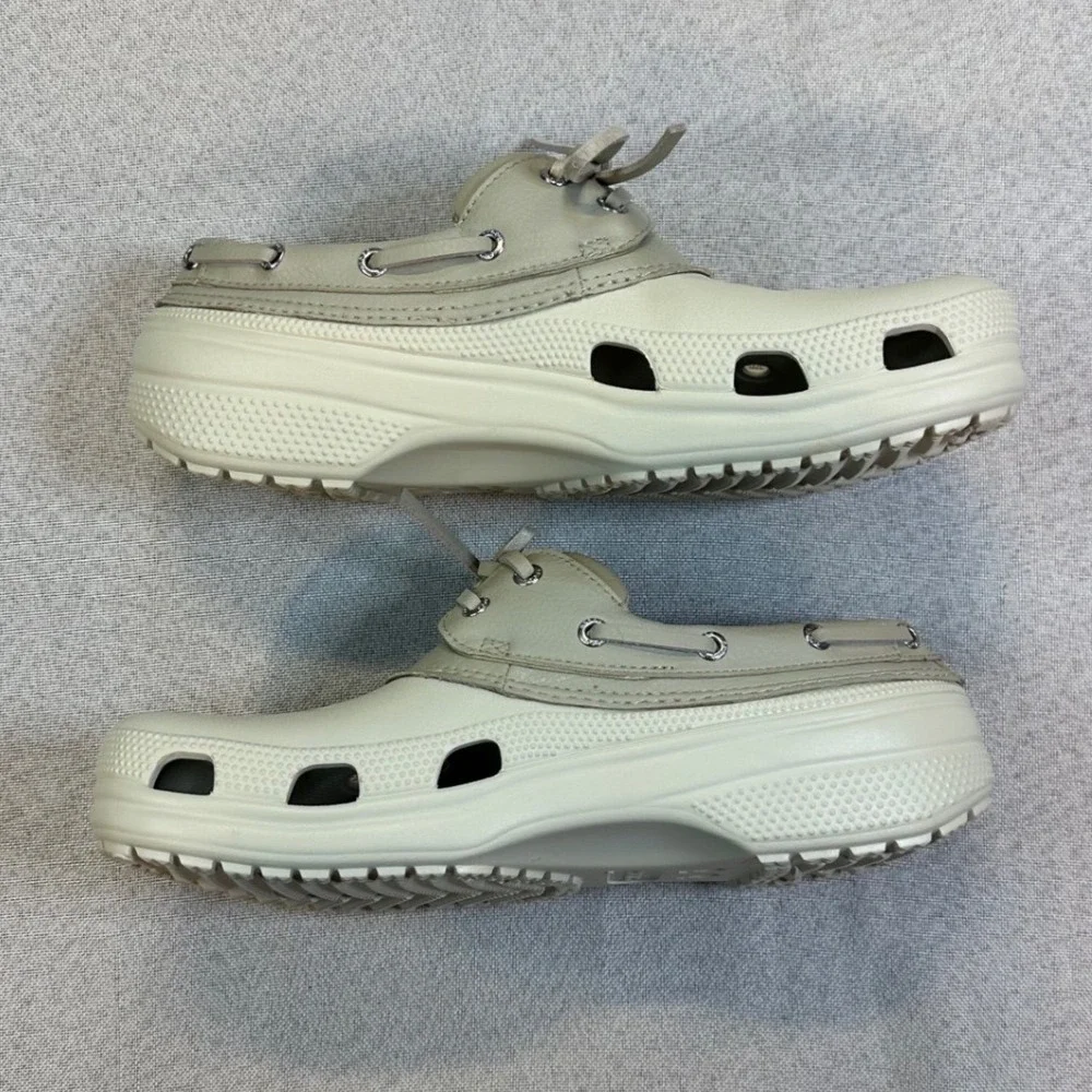Crocs Beach Line Boat Shoe Mens 10 Womens 12 Tan Leather Classic Preppy Nautical